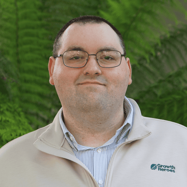 Headshot of Growth Heroes Salesforce Consultant, Scott Fenton